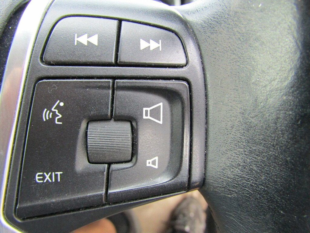 Volvo V40 Cross Country Hatchback 1.6 D2 Lux Powershift Euro 5 Ss Silver #28