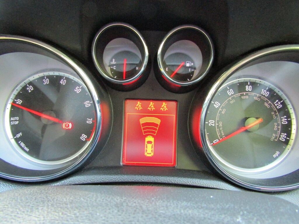 Vauxhall Mokka 1.4T Exclusiv 4Wd Black #6