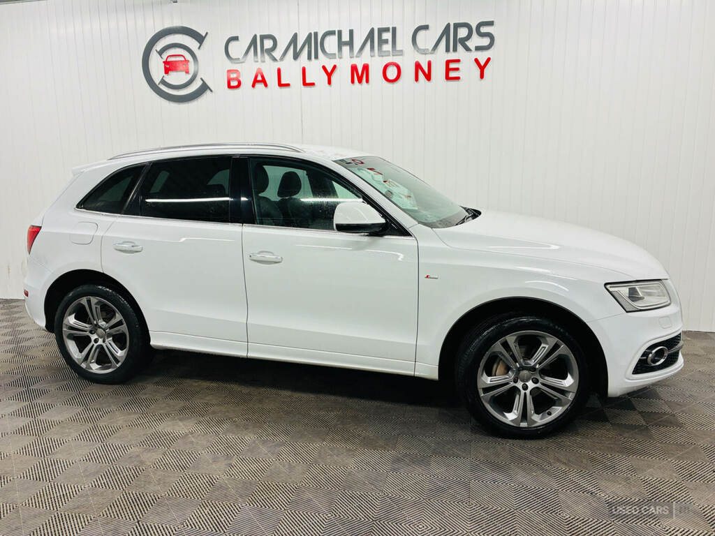 Audi Q5 Audi Q5 2.0 Tfsi S Line Plus Tiptronic Quattro Eur White #1