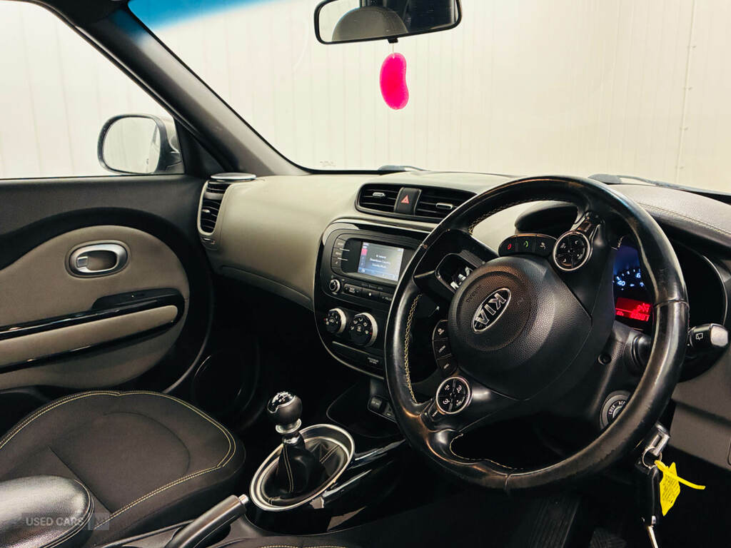 Kia Soul 1.6 Gdi Connect Silver #2