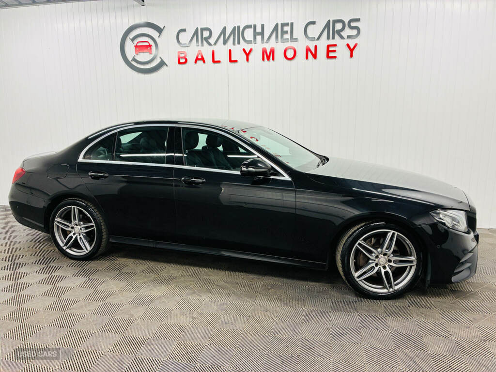 Mercedes-Benz E Class E220d Amg Line 9G-tronic Black