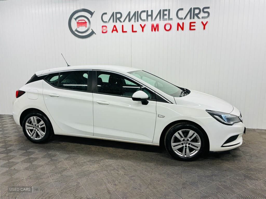 Vauxhall Astra 1.6 Cdti 16V Ecoflex Design White