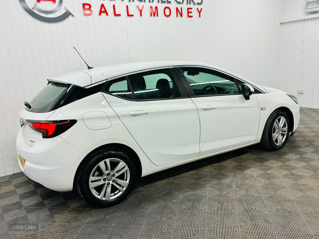 Vauxhall Astra 1.6 Cdti 16V Ecoflex Design White #3