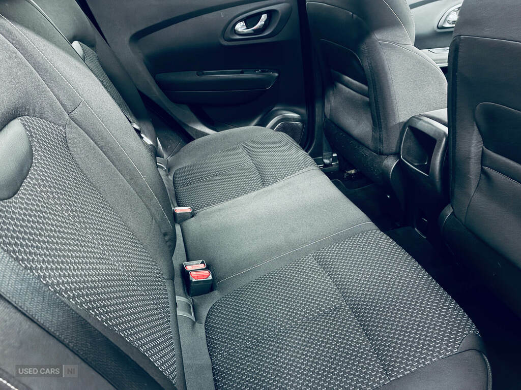 Renault Kadjar 1.5 Dci Dynamique Nav Red #3