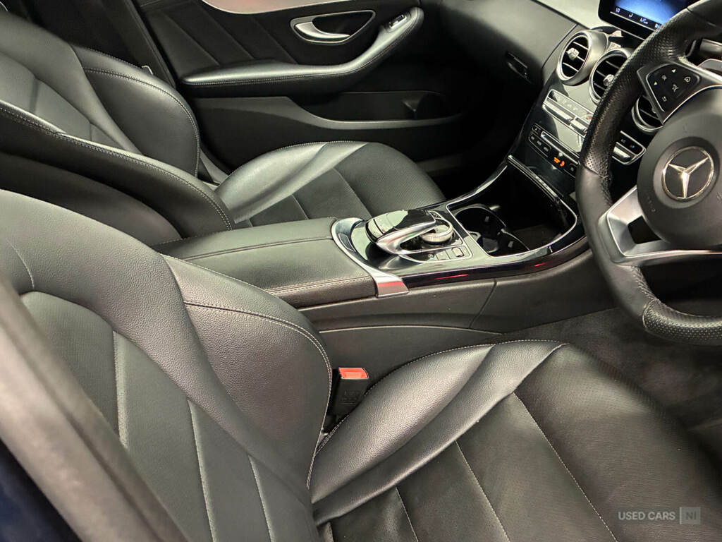 Mercedes-Benz C Class C220 Bluetec Amg Line Blue #2