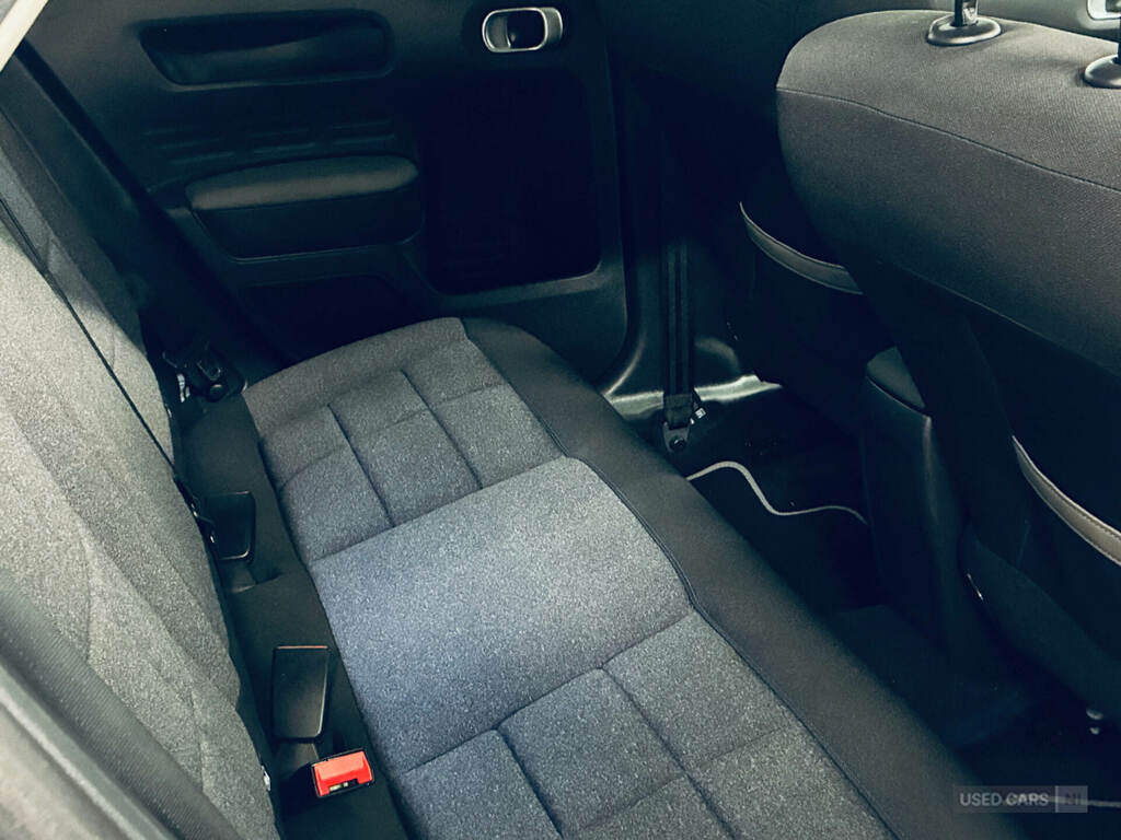 Citroen C4 Cactus 1.5 Bluehdi Flair White #3