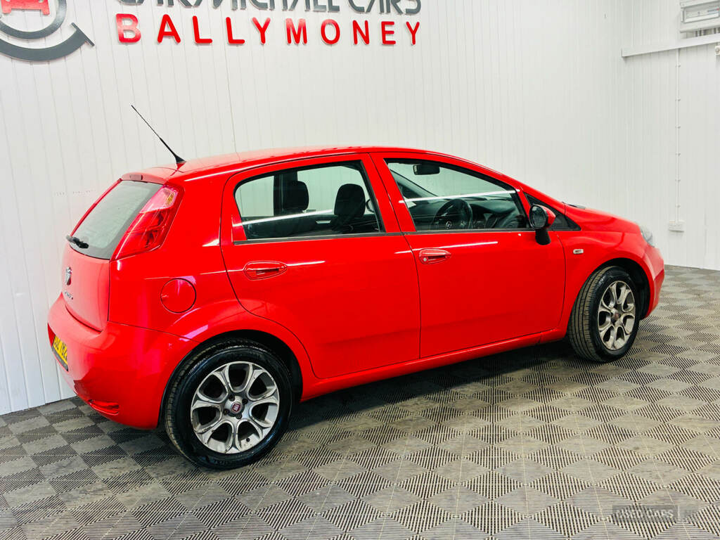 Fiat Punto 1.2 Easy Red #3