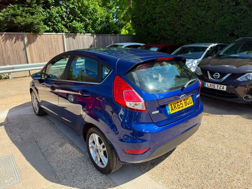 Ford Fiesta Zetec Blue #4