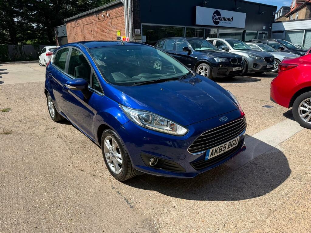 Ford Fiesta Zetec Blue #6