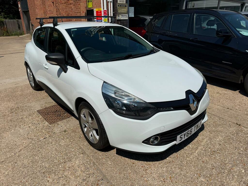Renault Clio 1.2 16V Play Euro 6 White