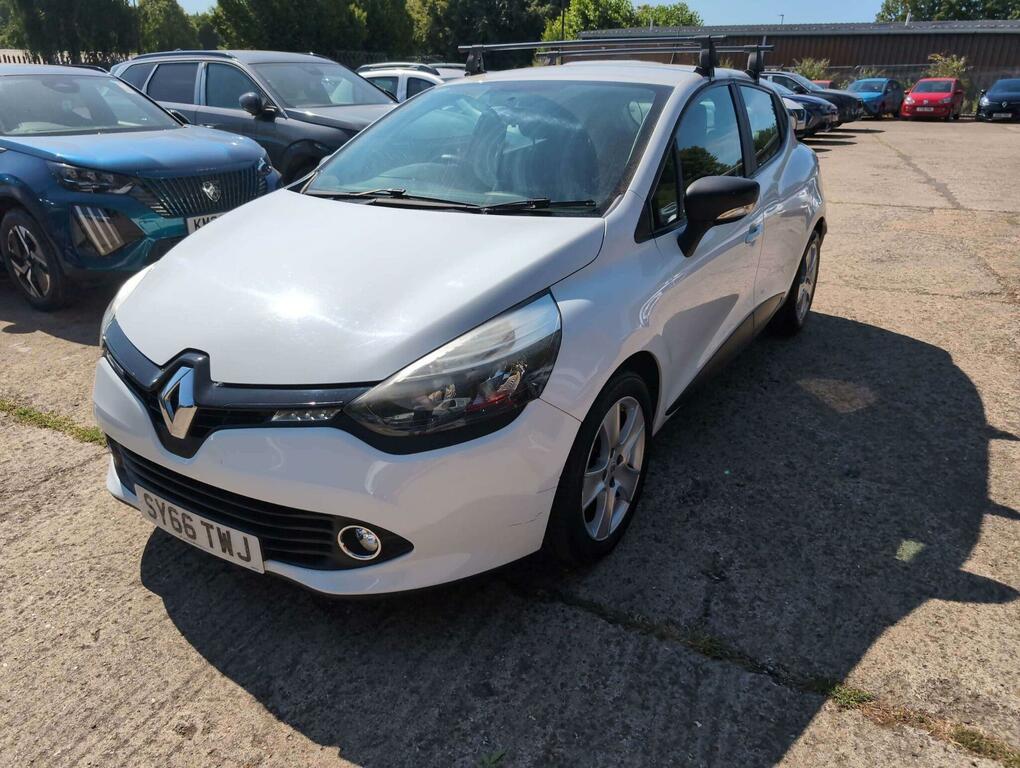 Renault Clio 1.2 16V Play Euro 6 SY66TWJ White #3
