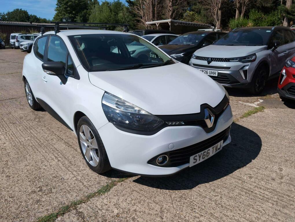 Renault Clio 1.2 16V Play Euro 6 White