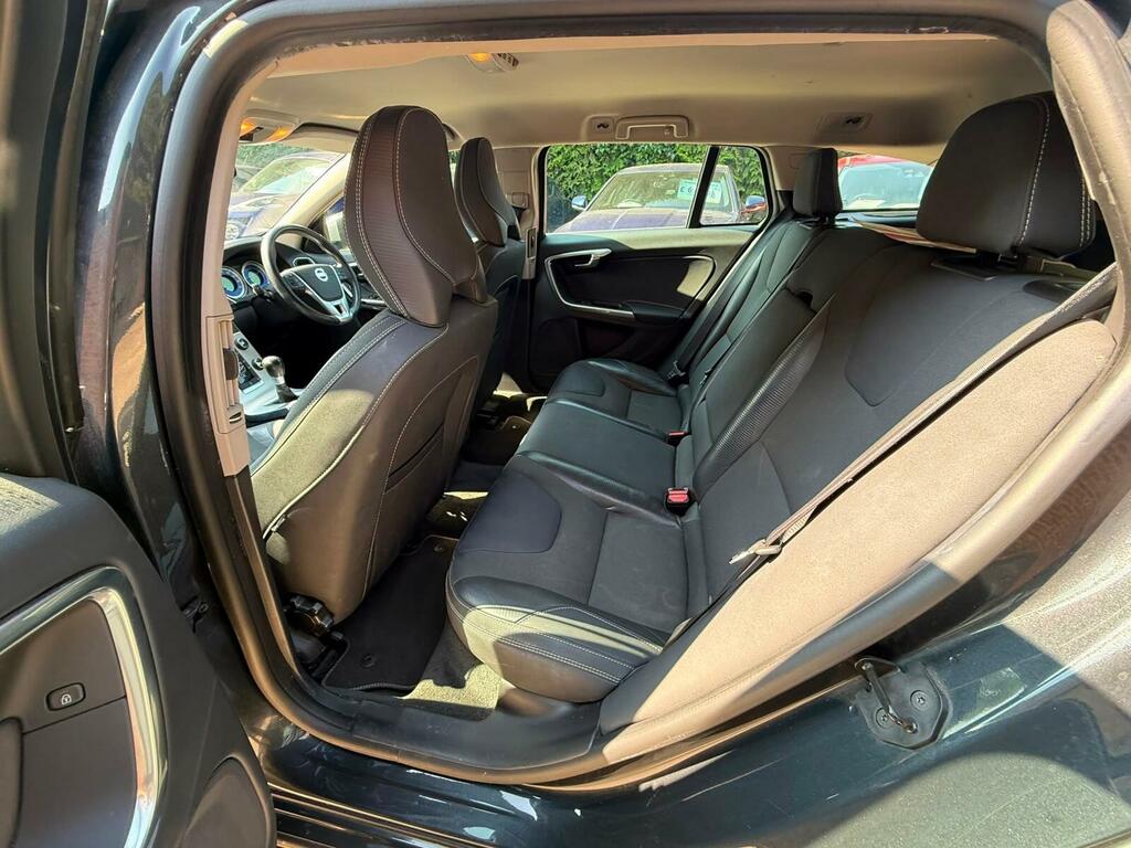 Volvo V60 Estate D3 R-design Heated Seats 30 Tax F Red #26