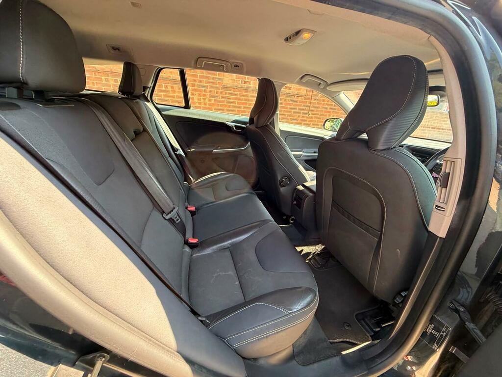 Volvo V60 Estate D3 R-design Heated Seats 30 Tax F Red #25