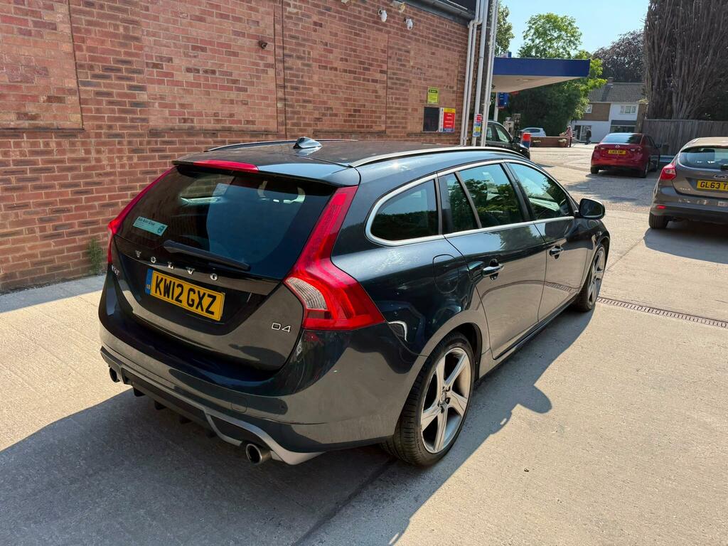 Volvo V60 Estate D3 R-design Heated Seats 30 Tax F Red #19