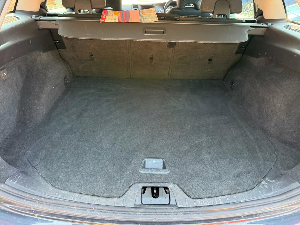 Volvo V60 Estate D3 R-design Heated Seats 30 Tax F Red #40