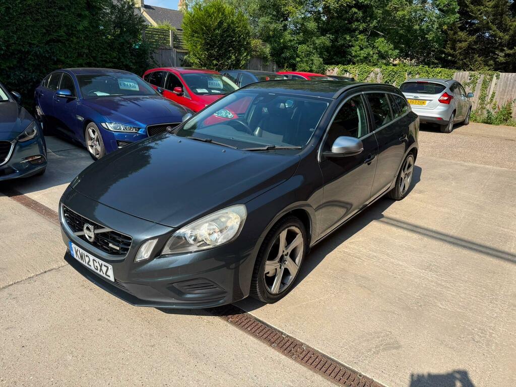 Volvo V60 Estate D3 R-design Heated Seats 30 Tax F Red #10