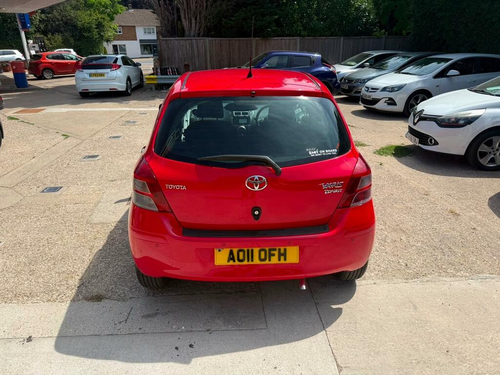 Toyota Yaris Hatchback Black #16