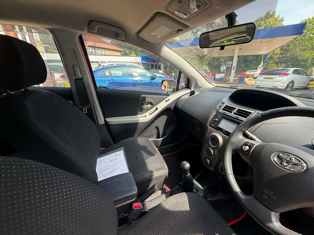 Toyota Yaris Hatchback Black #43