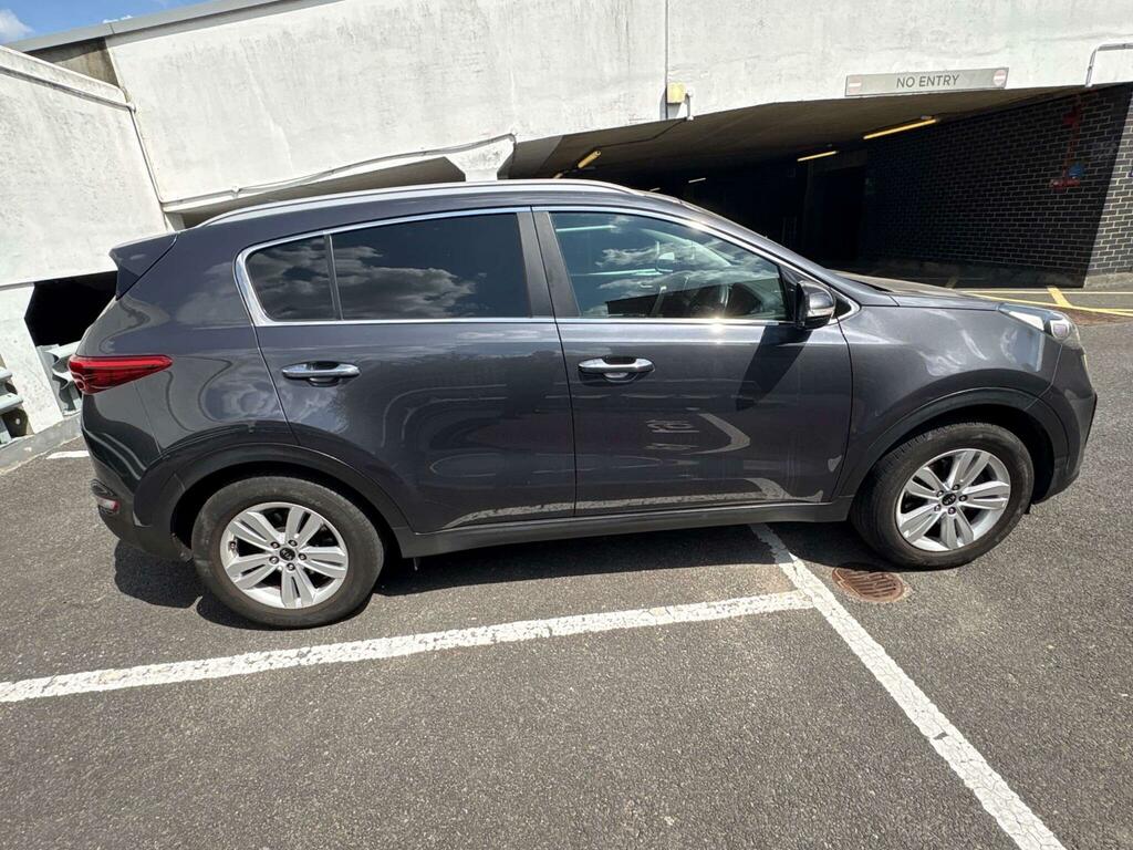 Kia Sportage 1.7 Crdi 3 White #8