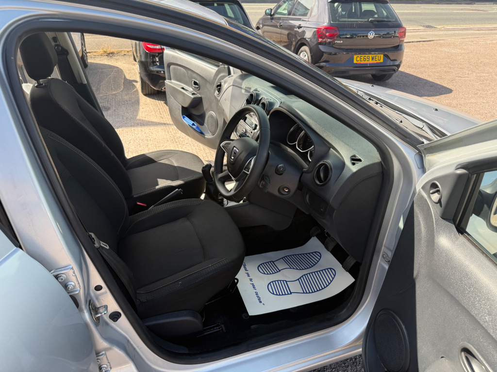 Dacia Sandero Dacia Sandero 0.9 Tce Ambiance White #9