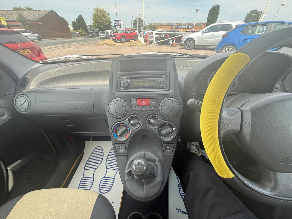 Fiat Panda Twinair White #11