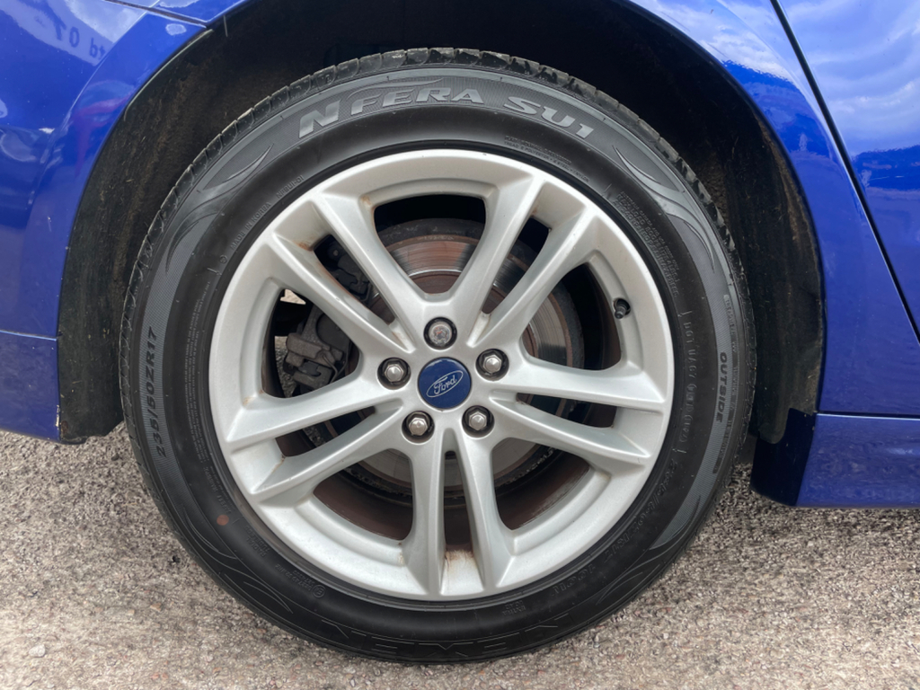 Ford Mondeo 2.0 Titanium Tdci 148 Bhp Blue #10
