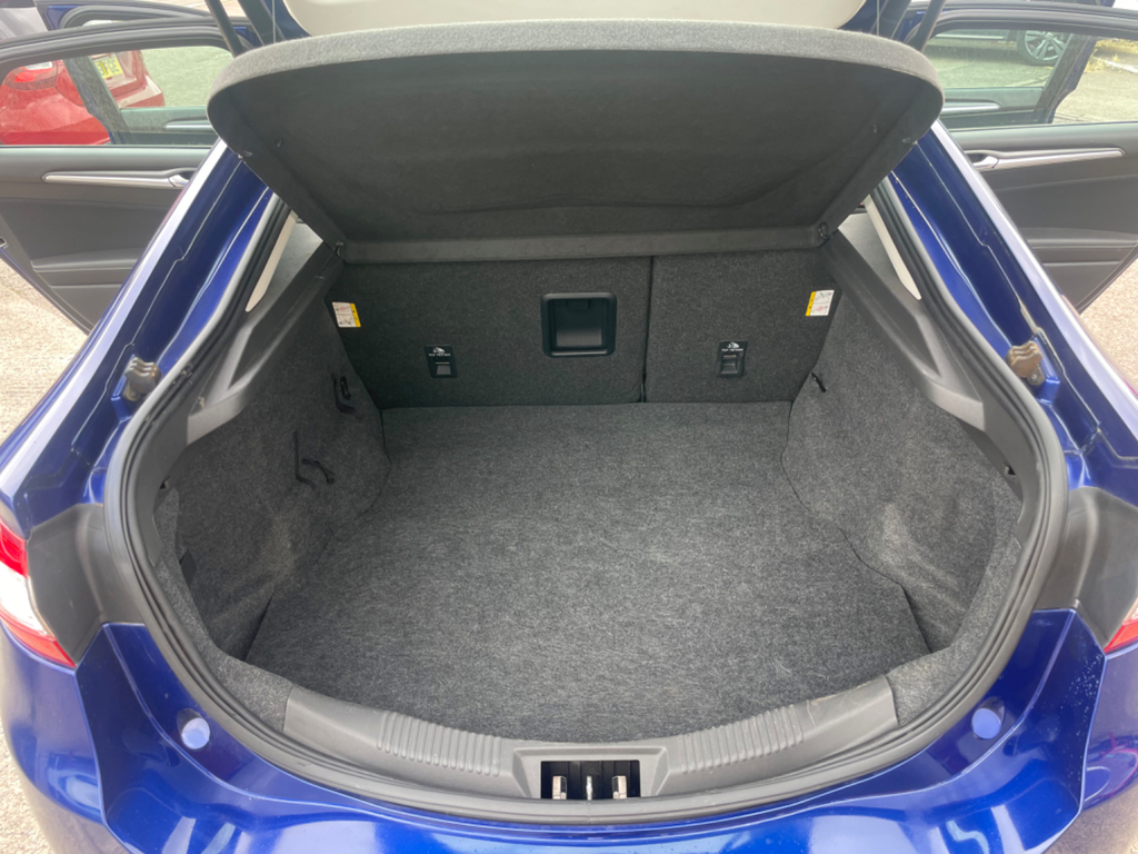 Ford Mondeo 2.0 Titanium Tdci 148 Bhp Blue #15