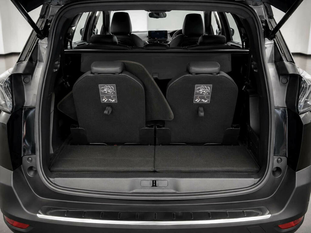 Peugeot 5008 1.2 Puretech Allure Premium Plus Suv E White #19
