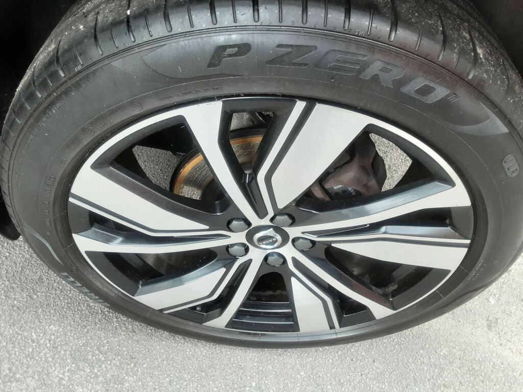 Volvo XC40 Inscription Pro B4 Mild Hybrid Panoramic Sunroof White #30