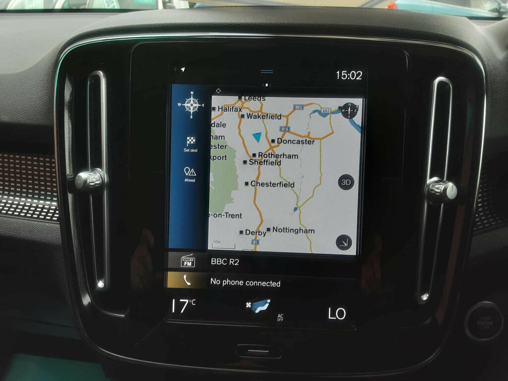 Volvo XC40 Inscription Pro B4 Mild Hybrid Panoramic Sunroof White #26