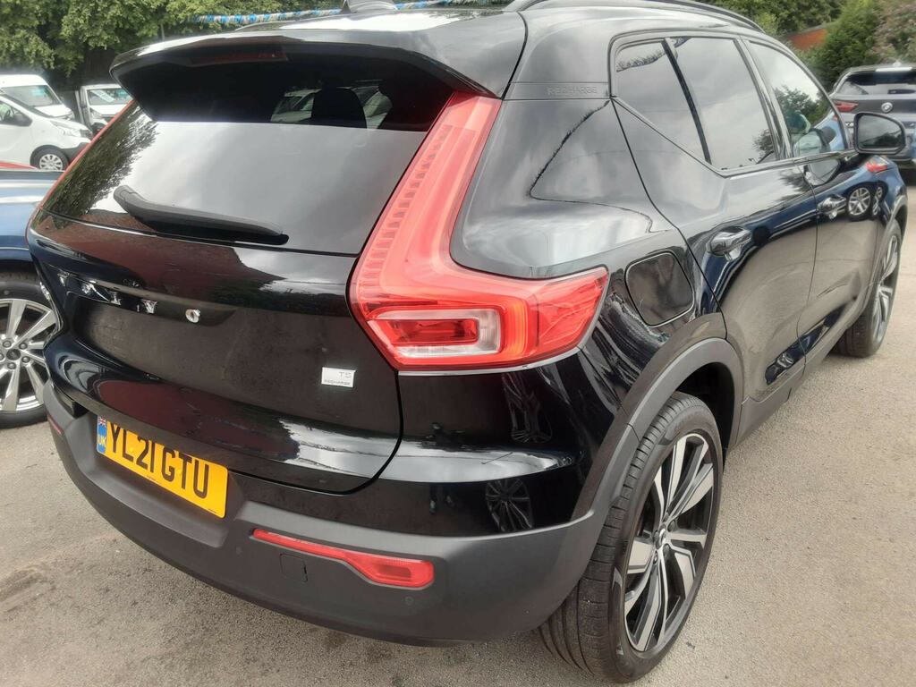 Volvo XC40 Inscription Pro B4 Mild Hybrid Panoramic Sunroof White #12