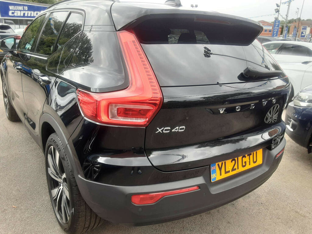 Volvo XC40 Inscription Pro B4 Mild Hybrid Panoramic Sunroof White #9