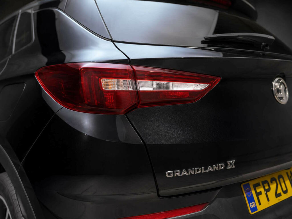 Vauxhall Grandland X 1.2 Turbo Se Grey #17
