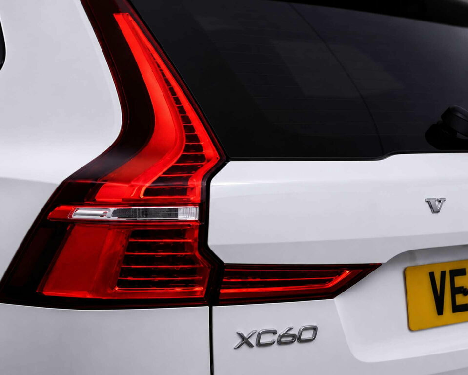 Volvo XC60 2.0H T6 Recharge 11.6Kwh Inscription Plug-in Awd Grey #16