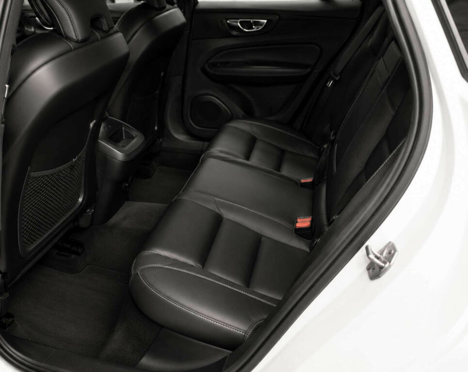 Volvo XC60 2.0H T6 Recharge 11.6Kwh Inscription Plug-in Awd Grey #21