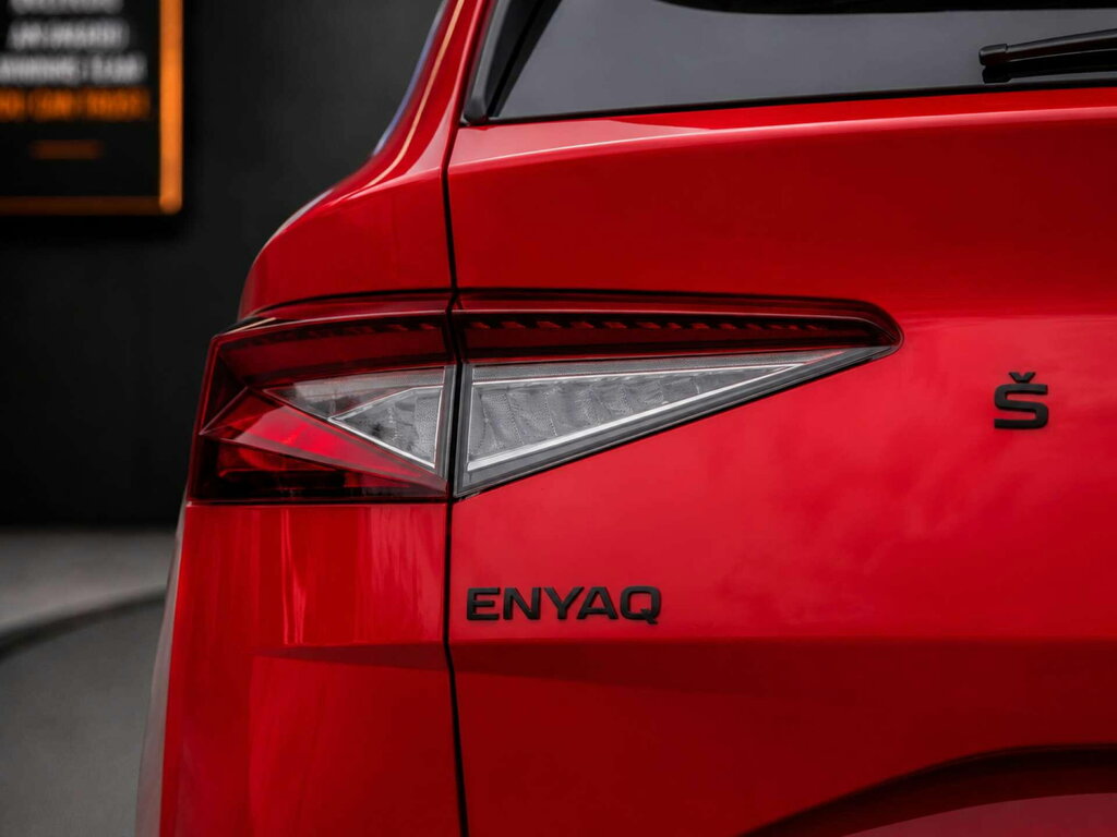 Skoda ENYAQ 62Kwh 60 Suv Dc120kw 179 Ps Blue #19