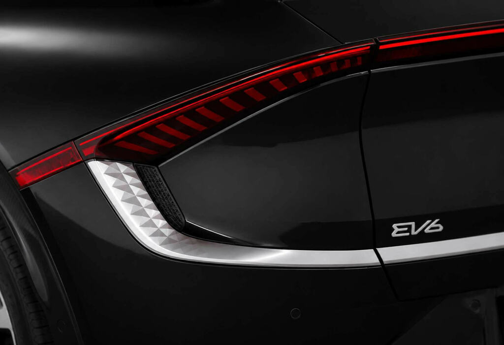 Kia EV6 77.4Kwh Gt-line Hatchback Red #14