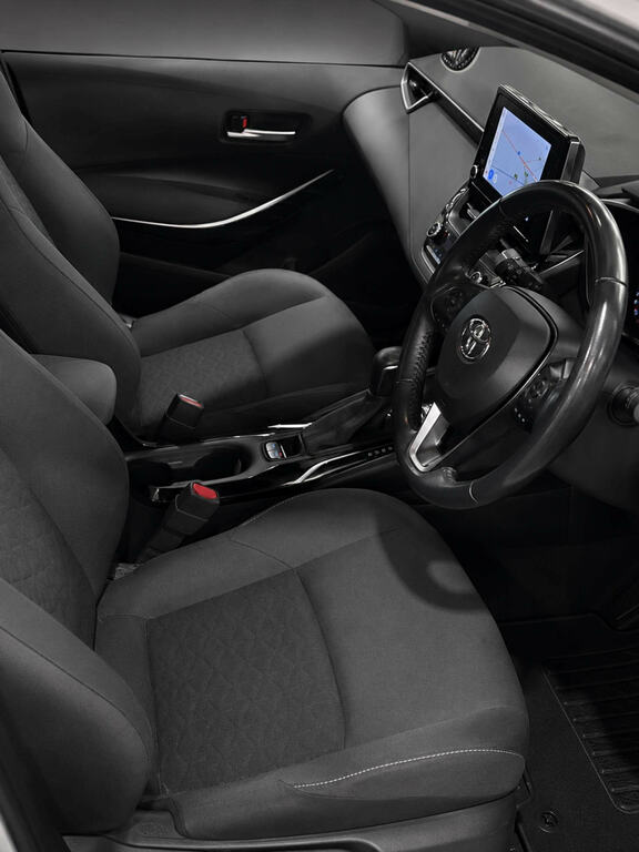 Toyota Corolla Excel #25