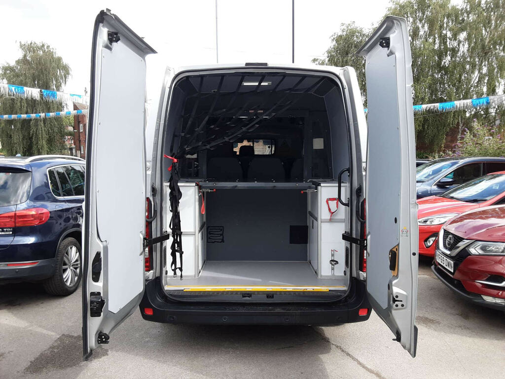 Vauxhall Movano 2.3L Null Silver #39