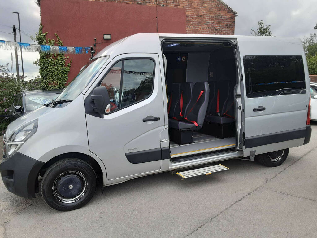 Vauxhall Movano 2.3L Null Silver #17