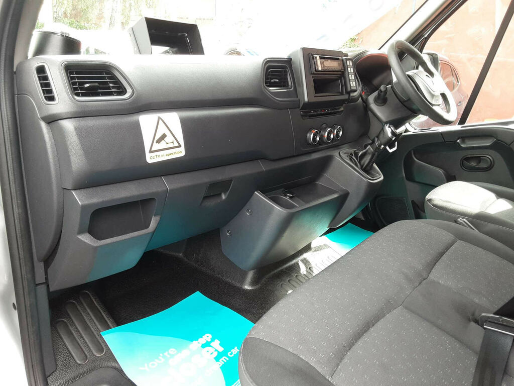 Vauxhall Movano 2.3L Null Silver #24