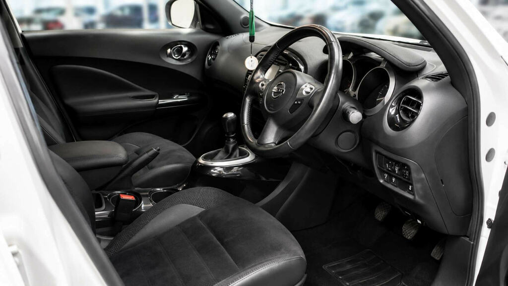 Nissan Juke Suv Black #23