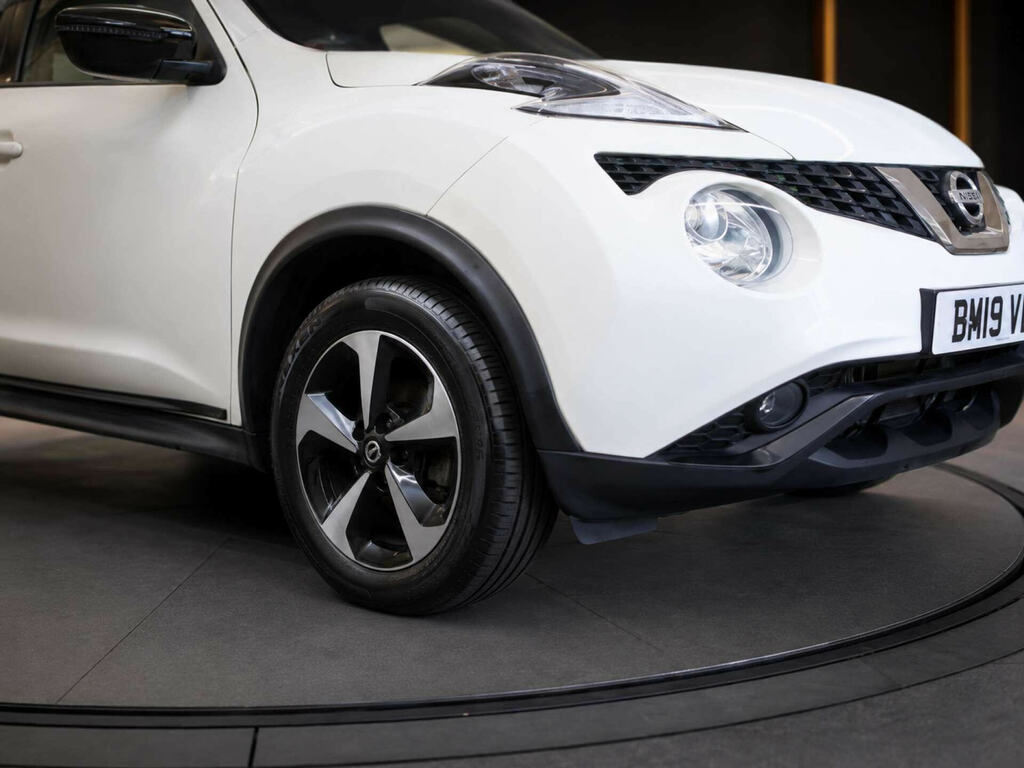 Nissan Juke Suv Black #9