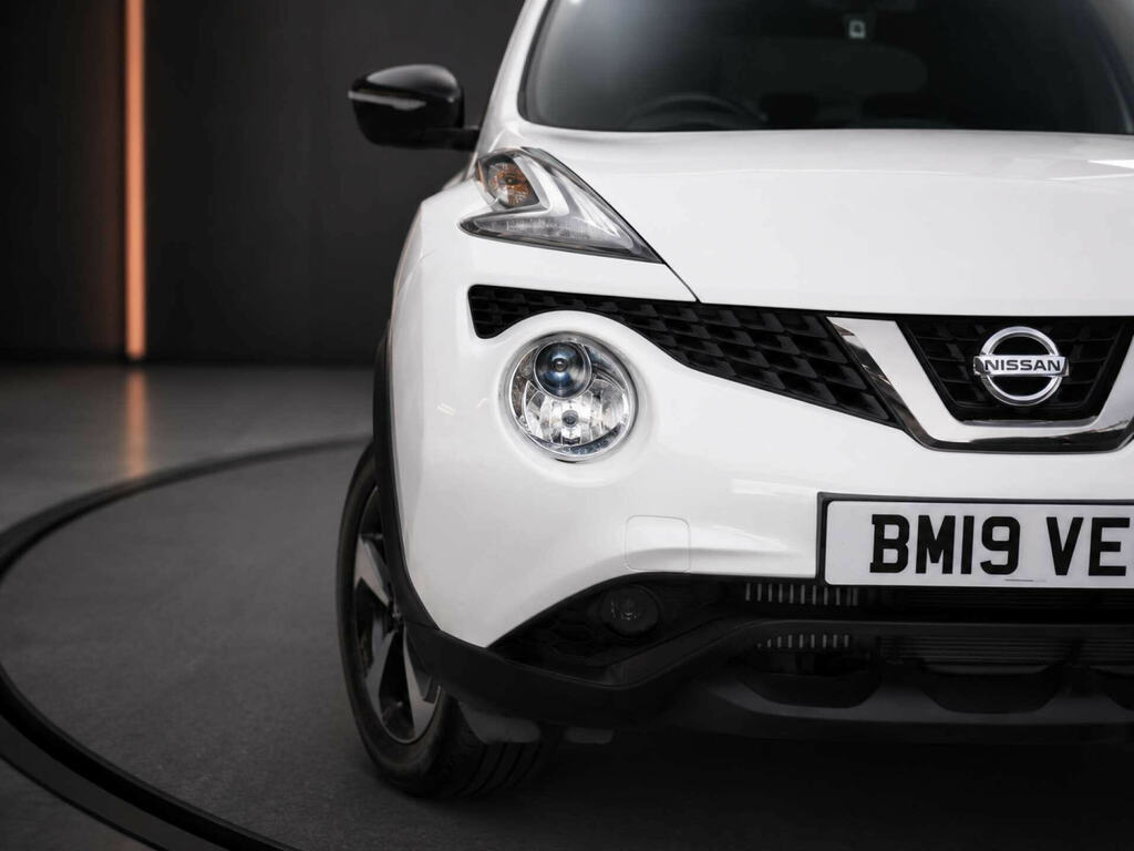 Nissan Juke Suv Black #10