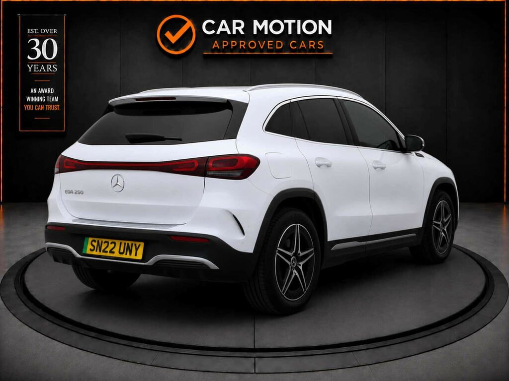 Mercedes-Benz EQA Eqa 250 Amg Line White #4