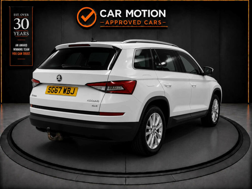 Skoda Kodiaq 2.0 Kodiaq Se Tdi Scr 4X4 4Wd White #4