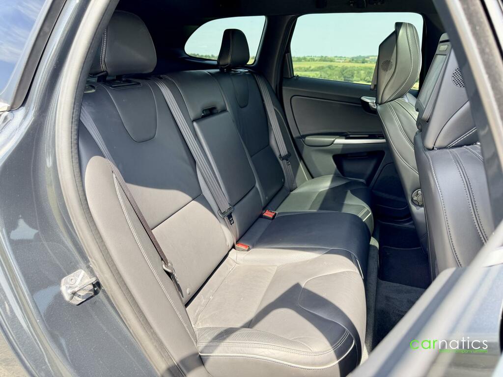 Volvo XC60 2.4 D4 Se Lux Nav Geartronic Awd Euro 5 Silver #28