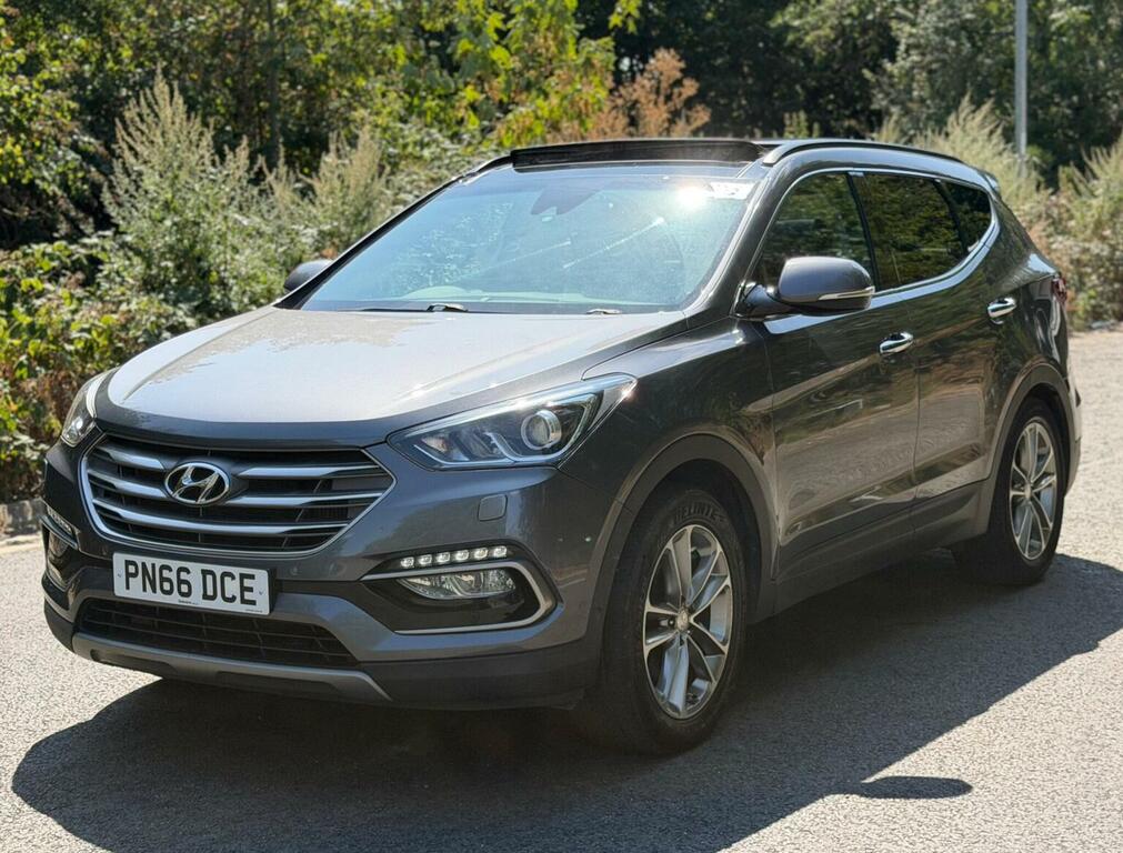 Hyundai Santa Fe Suv 2.2 Crdi Blue Drive Premium Se 4Wd Euro 6 Ss PN66DCE Silver #3