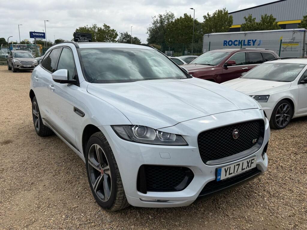 Jaguar F-Pace Suv 3.0 D300 V6 S Awd Euro 6 Ss 2017 White #2